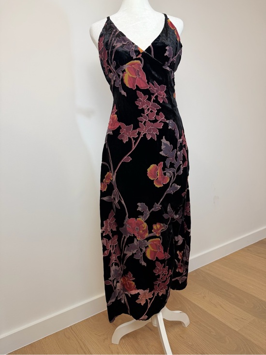 Rachel Zoe Dresses & Skirts - Rachel Zoe Black Velvet Maxi Slip Dress with Pink and Yellow Floral Print